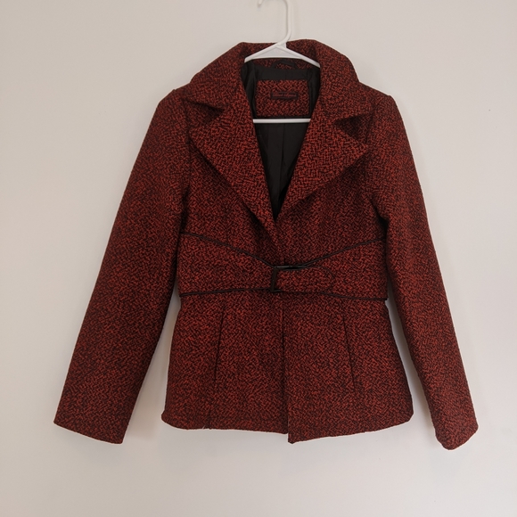 Vintage Style Red and Black Winter Coat - Picture 2 of 6